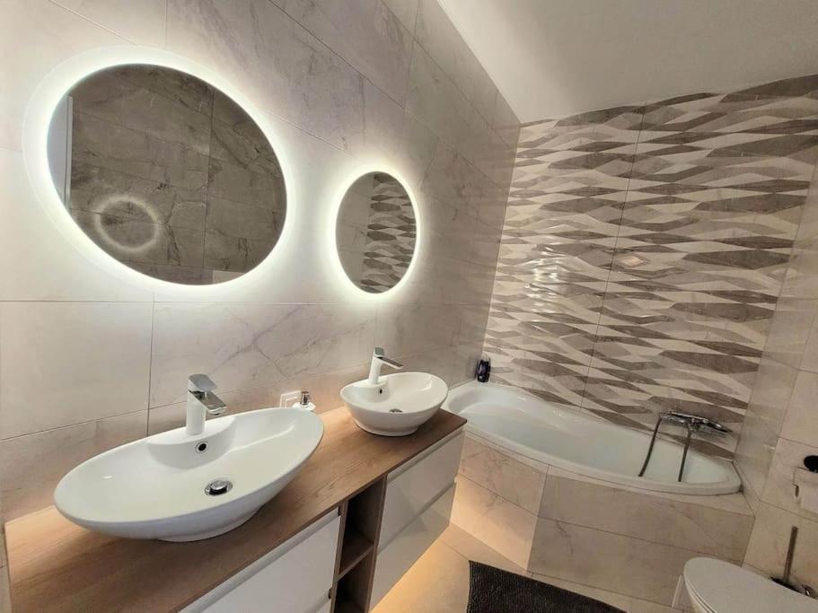 Apartment Sophie 3 Rooms, 2 Bathrooms, 8 Persons Krakow Ngoại thất bức ảnh