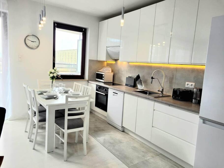 Apartment Sophie 3 Rooms, 2 Bathrooms, 8 Persons Krakow Ngoại thất bức ảnh