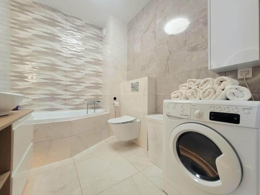 Apartment Sophie 3 Rooms, 2 Bathrooms, 8 Persons Krakow Ngoại thất bức ảnh