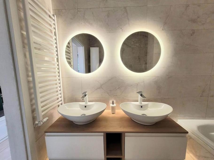 Apartment Sophie 3 Rooms, 2 Bathrooms, 8 Persons Krakow Ngoại thất bức ảnh