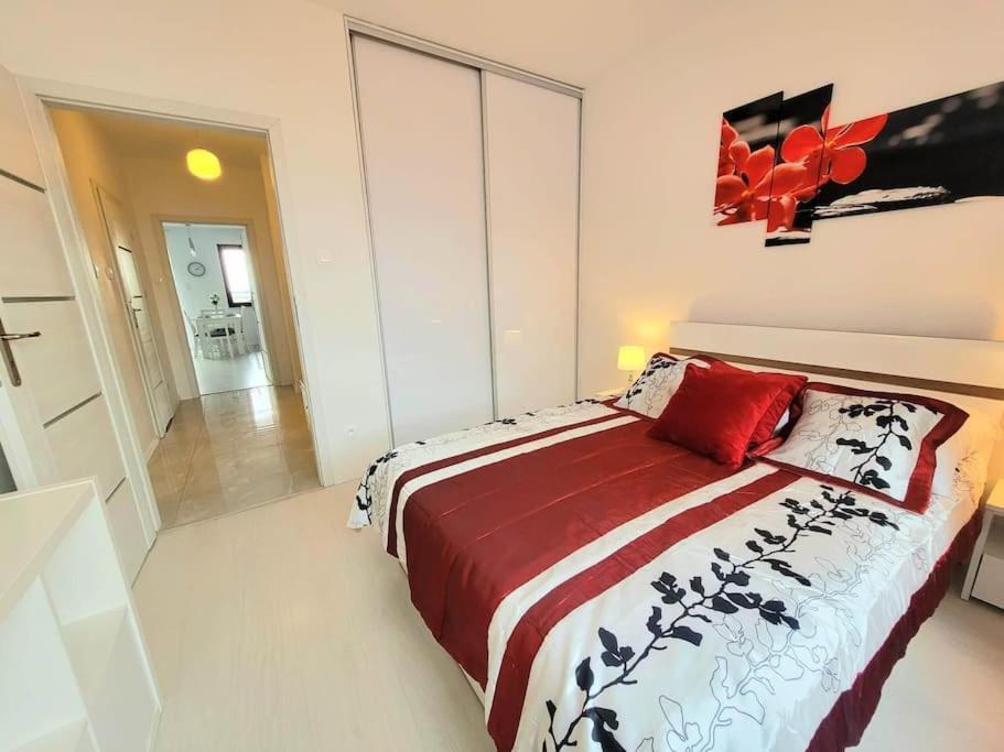 Apartment Sophie 3 Rooms, 2 Bathrooms, 8 Persons Krakow Ngoại thất bức ảnh