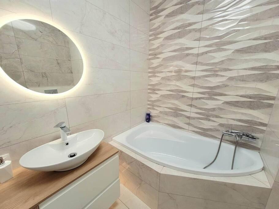 Apartment Sophie 3 Rooms, 2 Bathrooms, 8 Persons Krakow Ngoại thất bức ảnh