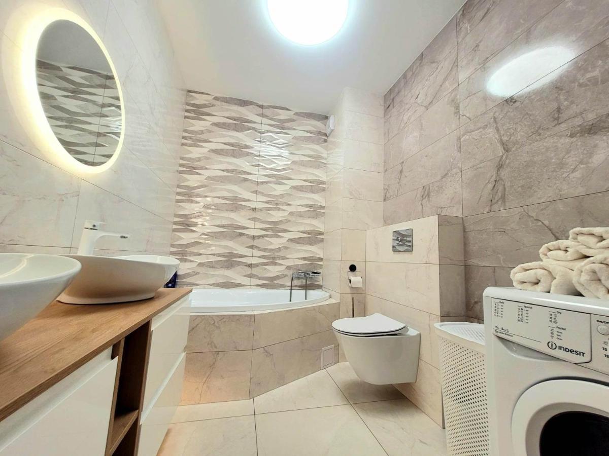 Apartment Sophie 3 Rooms, 2 Bathrooms, 8 Persons Krakow Ngoại thất bức ảnh
