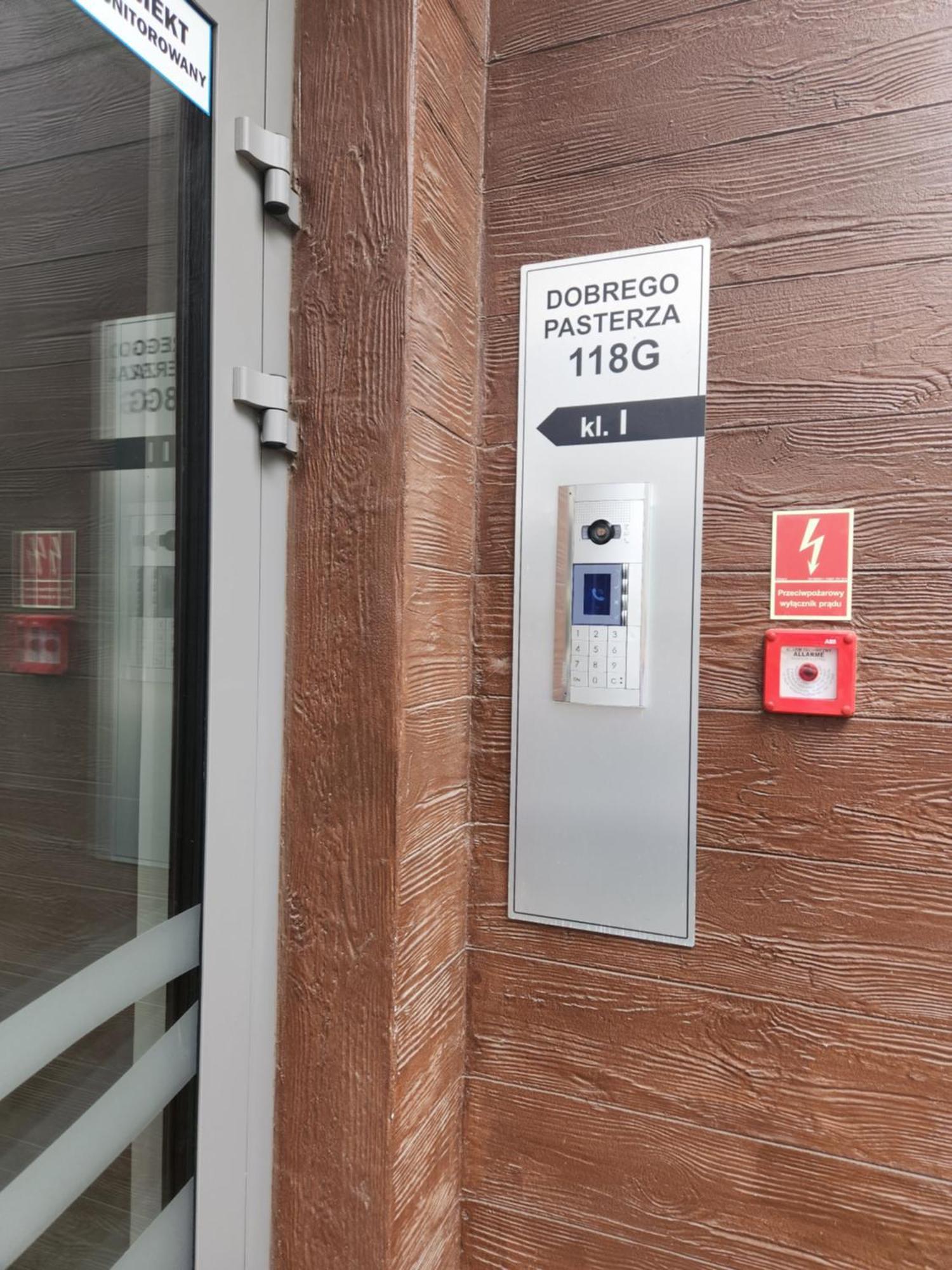 Apartment Sophie 3 Rooms, 2 Bathrooms, 8 Persons Krakow Ngoại thất bức ảnh